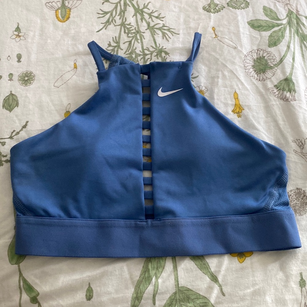Nike sports bra XS